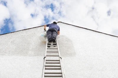 Peinture extérieure à Dampierre-en-Yvelines — façades et ravalement